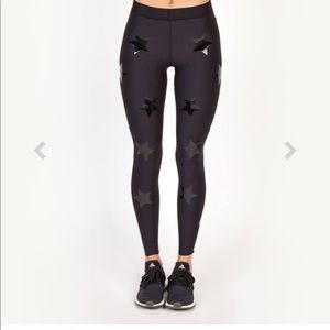 Black w/ stars ultracor lux knockout legging sz sm